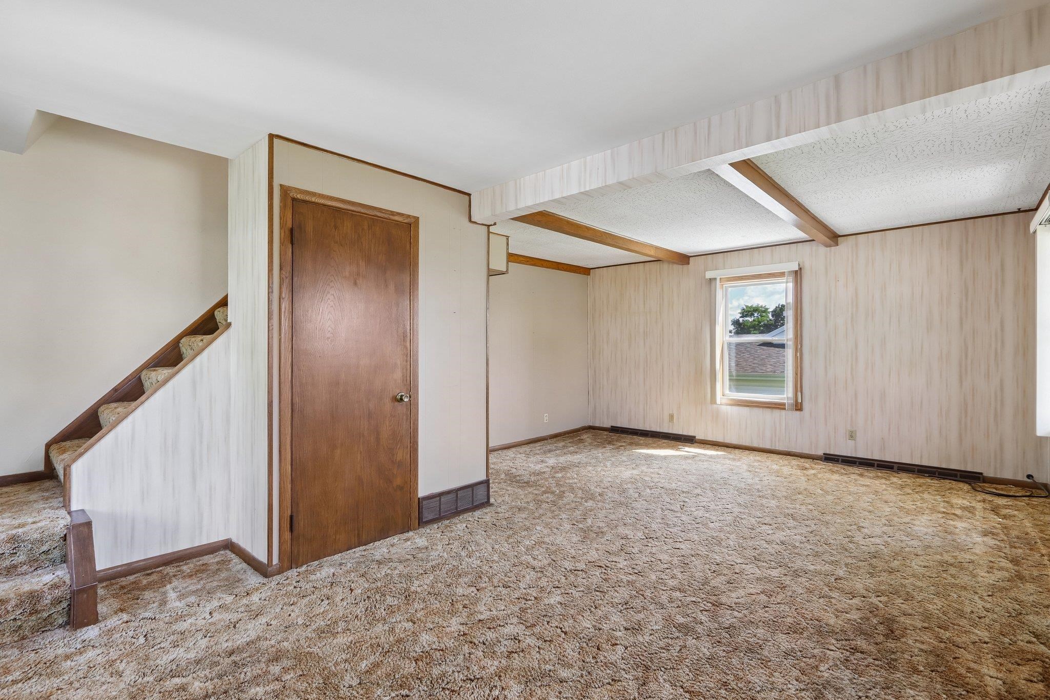 207 4th Street Mineral Point, WI 53565 - Photo 5 of 40 Gallery Image 5