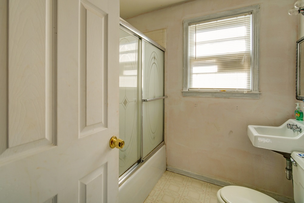 2474 Old Furnace Road Spartanburg, SC 29316 - Photo 13 of 19