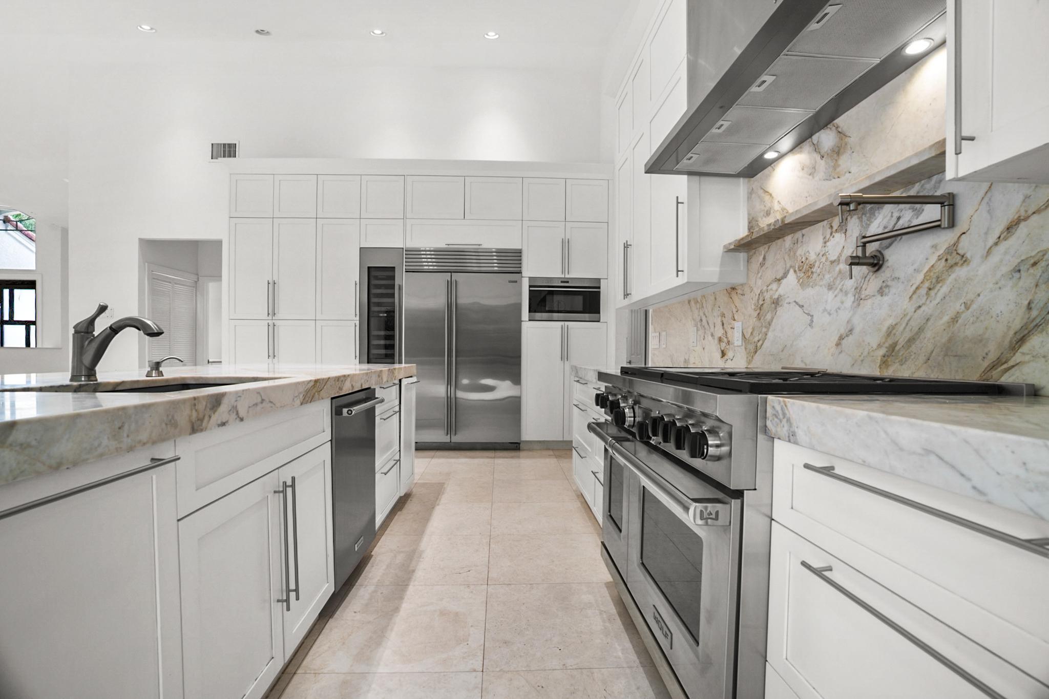 910 Parkside Circle North Boca Raton, FL 33486 - Photo 16 of 54 910 Parkside Circle N