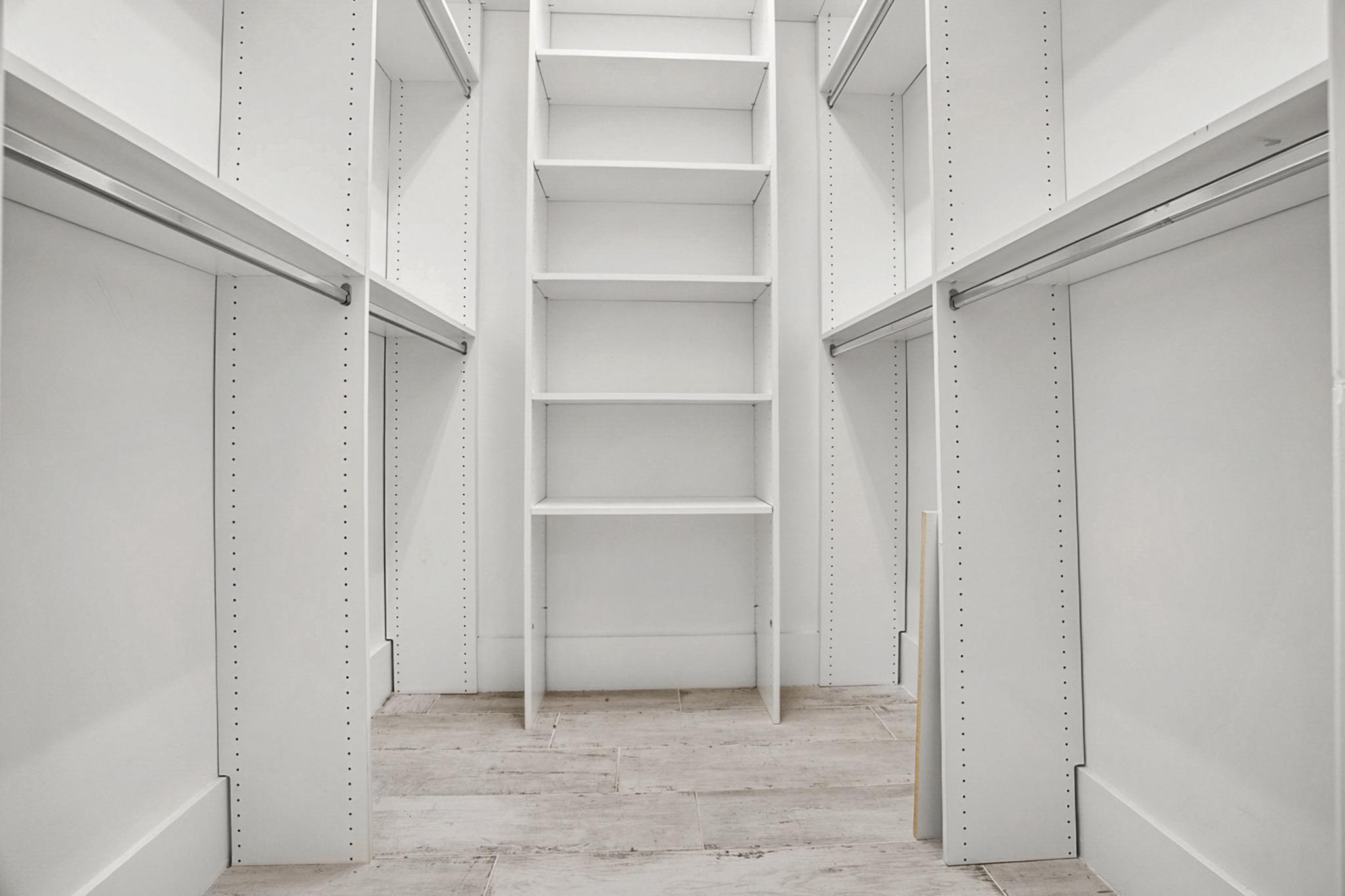 910 Parkside Circle North Boca Raton, FL 33486 - Photo 33 of 54 24_Closet