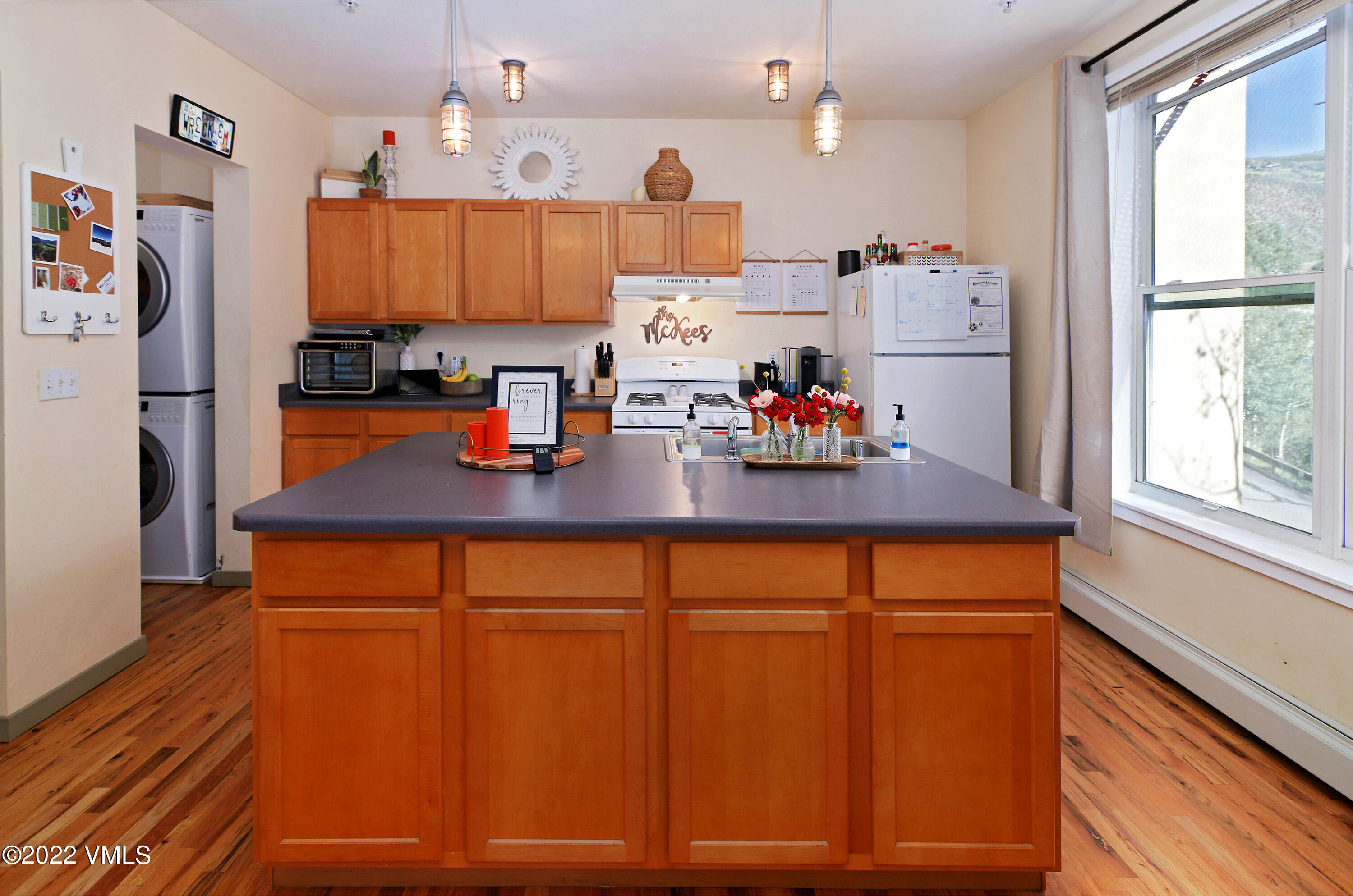511 Metcalf Road, Unit G20 Avon, CO 81620 - Photo 6 of 13 7. kitchen