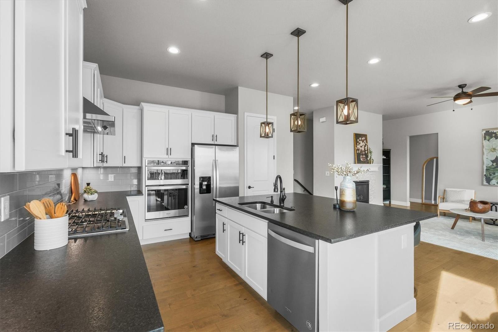 404 Wagon Bend Road Berthoud, CO 80513 - Photo 9 of 50 Gallery Image 9