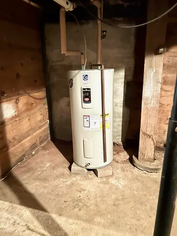 $359,000 | 1835 Main Street, Fayette, ME 04349