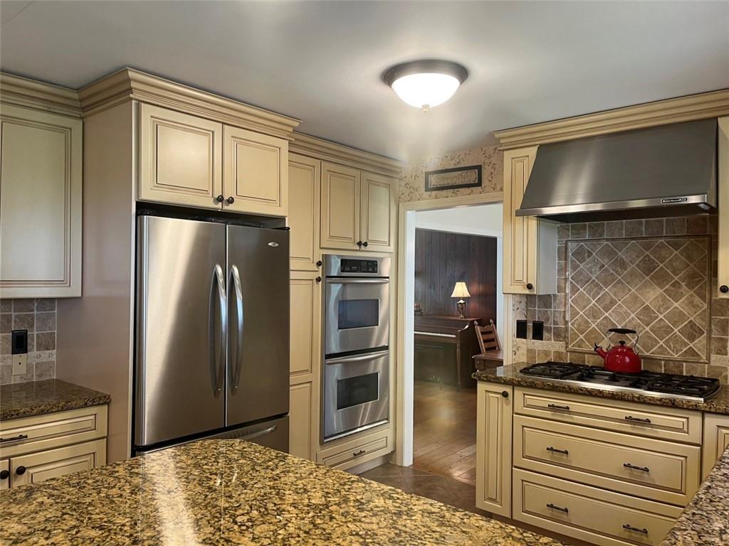 79 Chestnut Ridge Road Mahopac, NY 10541 - Photo 1 of 1 5 burner gas stove and double ovens...a chef's dream!