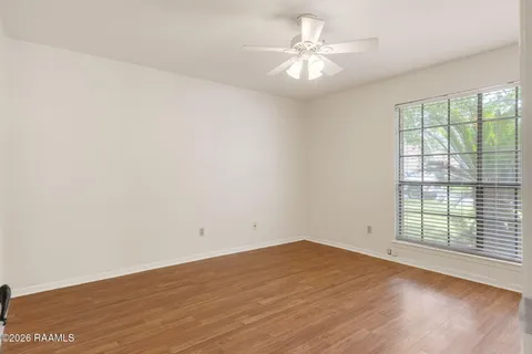 $282,000 | 1102 Broadmoor Boulevard, Lafayette, LA 70503