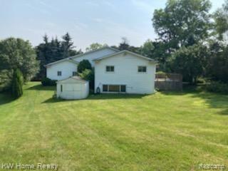 2021 Porter Road White Lake, MI 48383 - Photo 14 of 42 Gallery Image 14