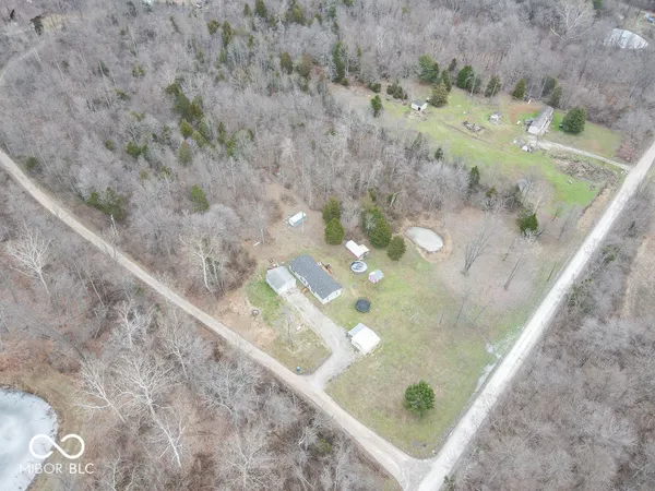 $260,000 | 4518 Autumn Hills Drive, Spencer, IN 47460