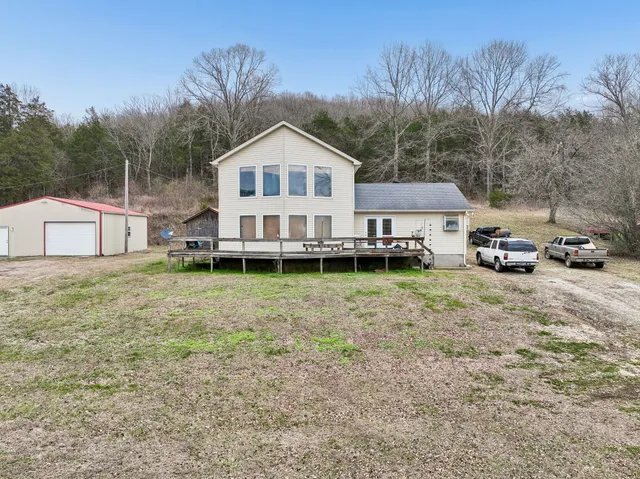 $325,000 | 179 Lakeside Drive, Carthage, TN 37030