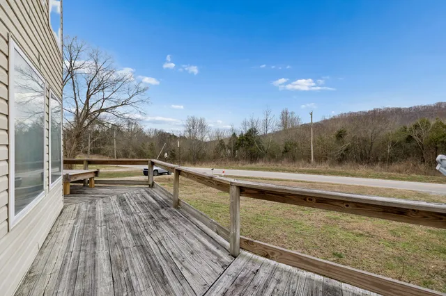 $325,000 | 179 Lakeside Drive, Carthage, TN 37030