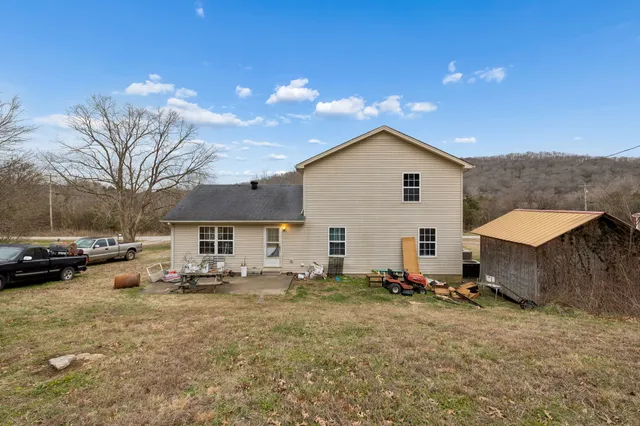$325,000 | 179 Lakeside Drive, Carthage, TN 37030