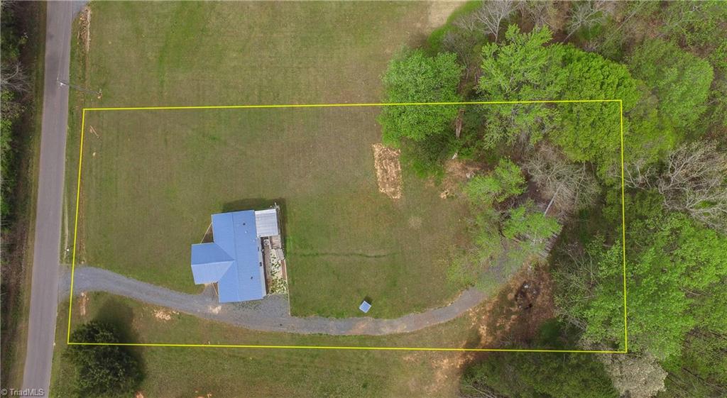 3996 Dunbar Bridge Road Asheboro, NC 27205 - Photo 23 of 41 Gallery Image 23