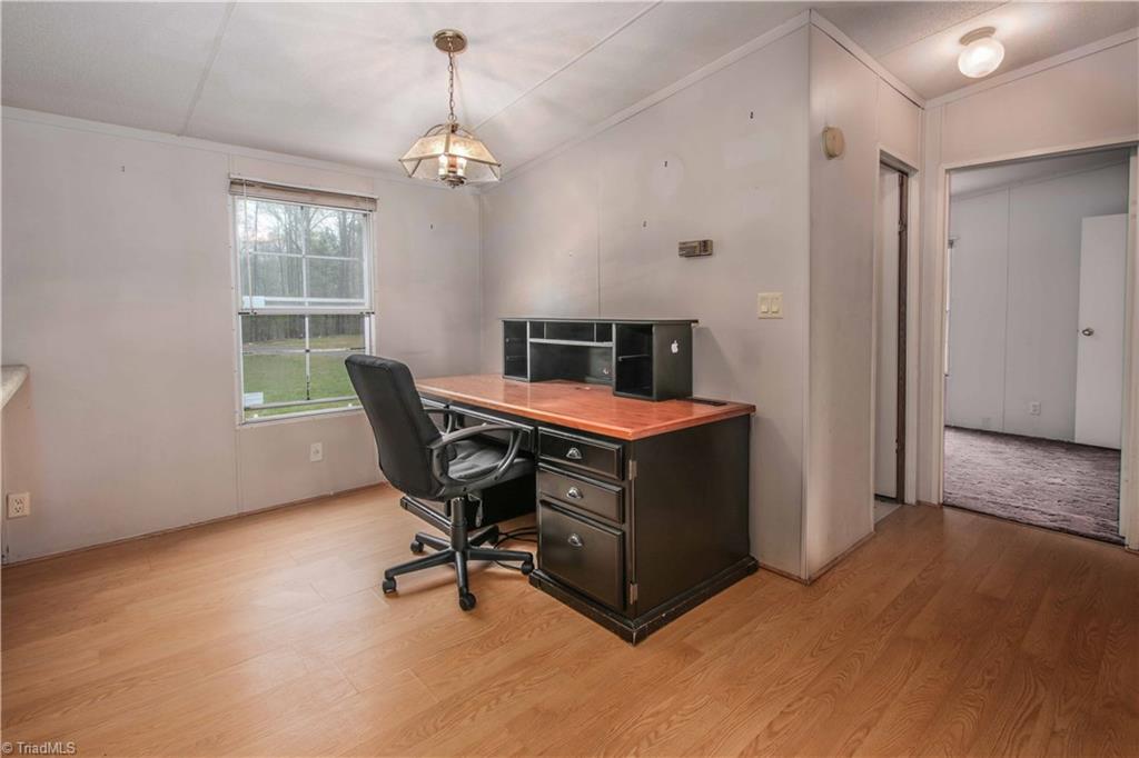 3996 Dunbar Bridge Road Asheboro, NC 27205 - Photo 32 of 41 Gallery Image 32