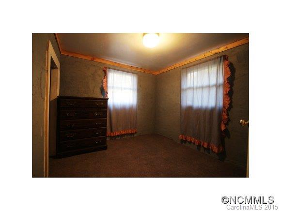 210 Green Hill Road Brevard, NC 28712 - Photo 5 of 16 Gallery Image 5