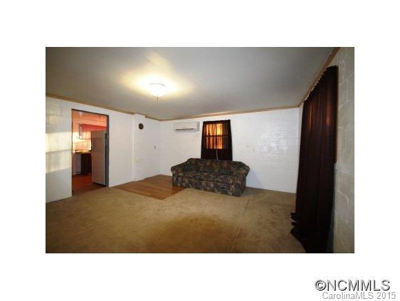 210 Green Hill Road Brevard, NC 28712 - Photo 6 of 16 Gallery Image 6