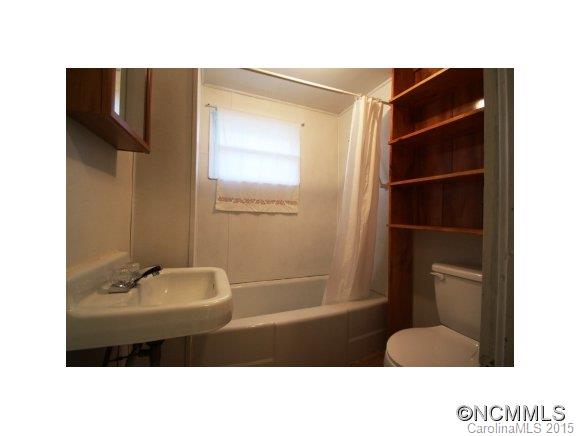 210 Green Hill Road Brevard, NC 28712 - Photo 8 of 16 Gallery Image 8