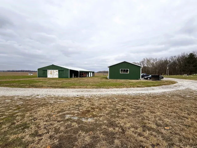 $299,900 | 1823 Highway 68, New Harmony, IN 47631