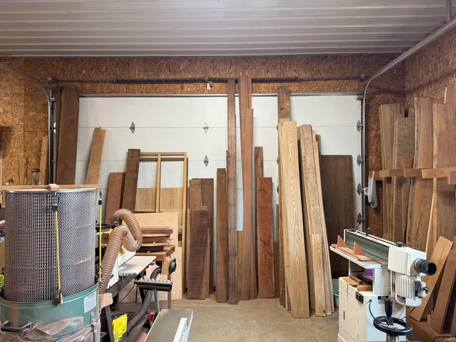 $299,900 | 1823 Highway 68, New Harmony, IN 47631