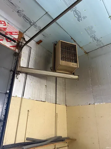 $299,900 | 1823 Highway 68, New Harmony, IN 47631