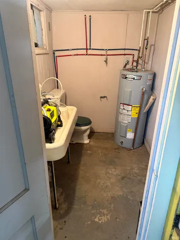 $299,900 | 1823 Highway 68, New Harmony, IN 47631