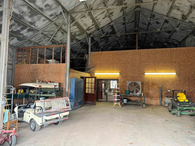 $299,900 | 1823 Highway 68, New Harmony, IN 47631