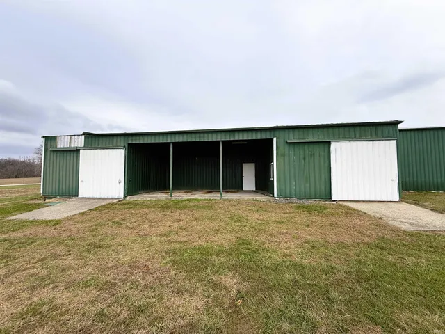 $299,900 | 1823 Highway 68, New Harmony, IN 47631