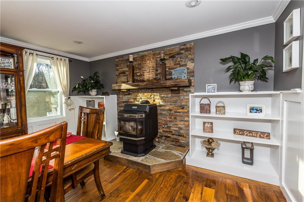 406 Nike Road Coraopolis, PA 15108 - Photo 8 of 25 Gallery Image 8