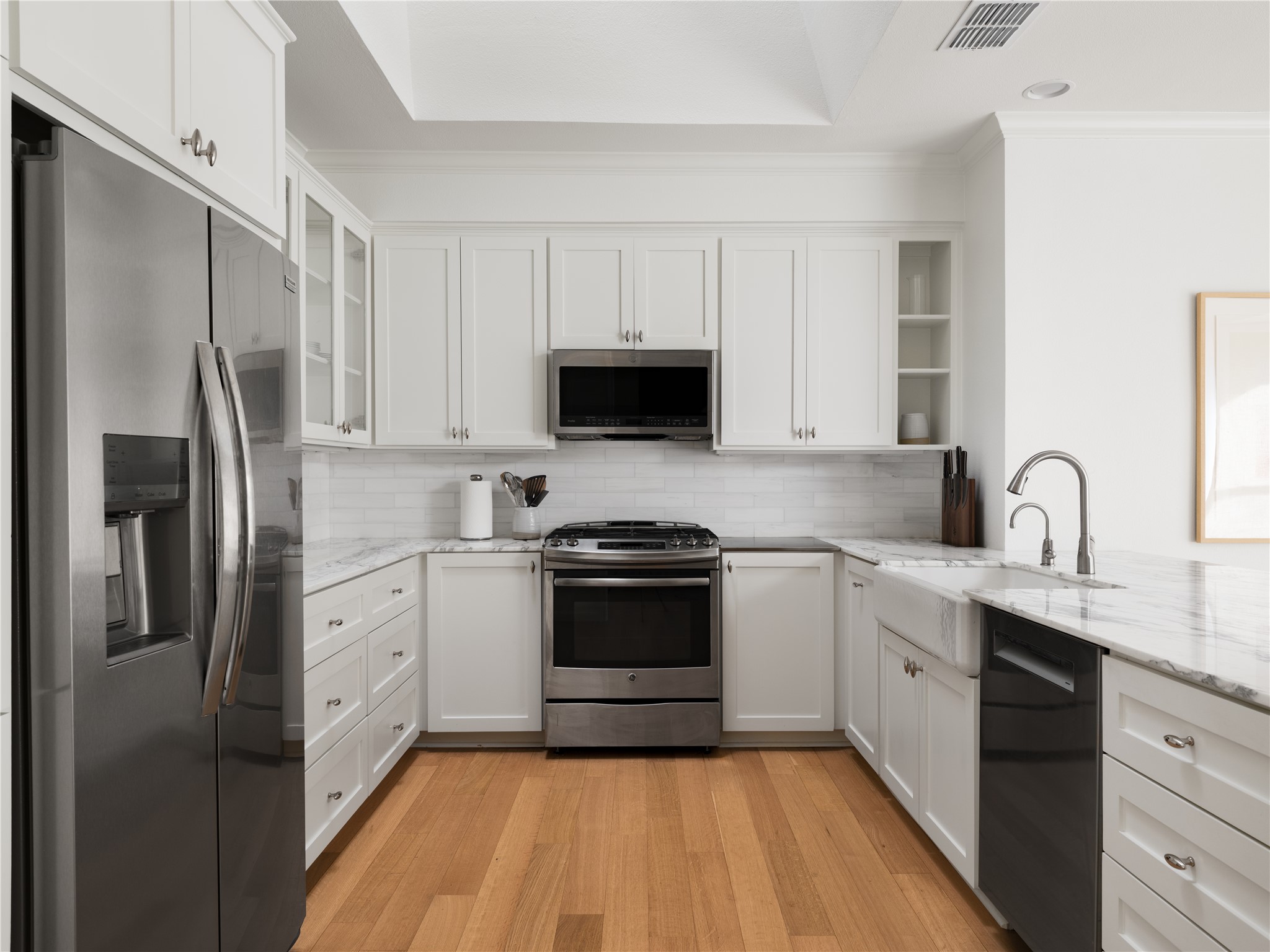 2838 Montebello Road, Unit C17 Austin, TX 78746 - Photo 10 of 30