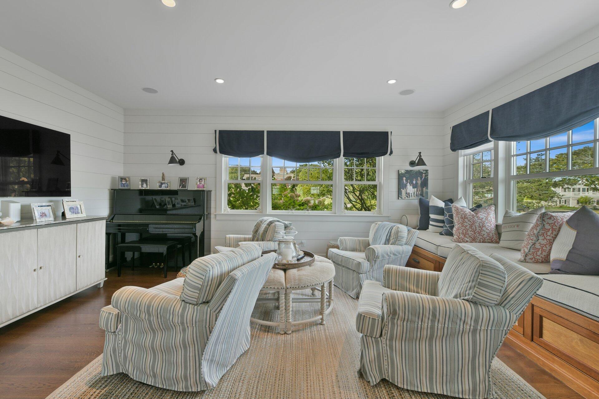 22 Kent Road Barnstable, MA 02630 - Photo 15 of 48 15