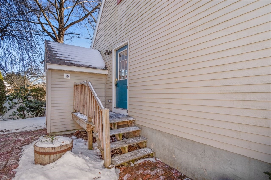 535 Lake Avenue Worcester, MA 01604 - Photo 23 of 38 Gallery Image 23