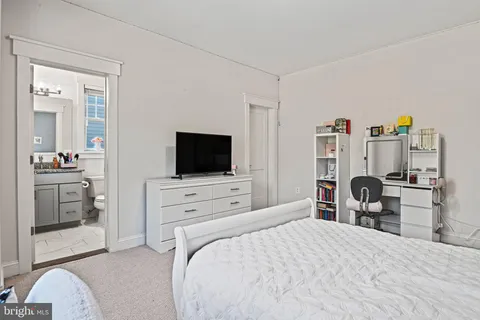 $1,950,000 | 1416 Ross Drive Southwest, Vienna, VA 22180