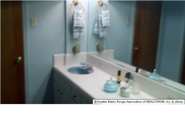 2145 78th Avenue Baton Rouge, LA 70807 - Photo 19 of 27 Gallery Image 19