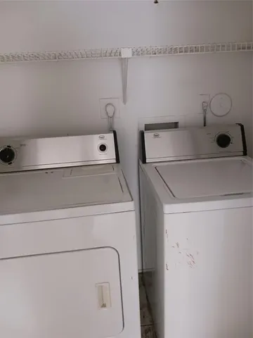 a close up view of washer and dryer