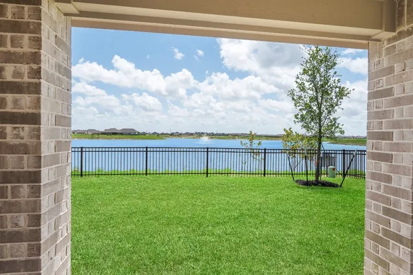 $2,899 | 6011 Bella Breeze Drive, Katy, TX 77493