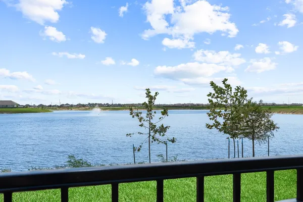 $2,899 | 6011 Bella Breeze Drive, Katy, TX 77493