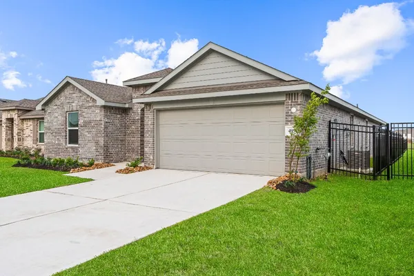 $2,899 | 6011 Bella Breeze Drive, Katy, TX 77493