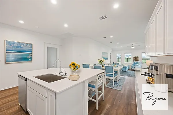 $2,899 | 6011 Bella Breeze Drive, Katy, TX 77493