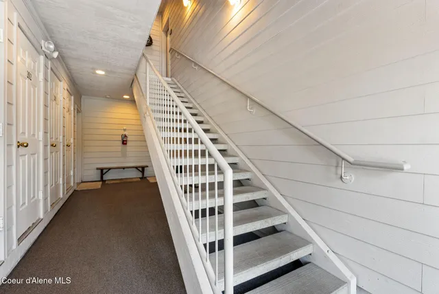 $875,000 | 87 Cornice Court, Unit 204, Sandpoint, ID 83864