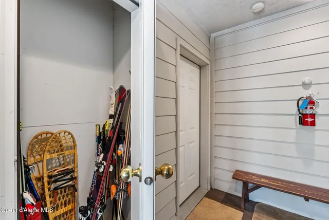 $875,000 | 87 Cornice Court, Unit 204, Sandpoint, ID 83864