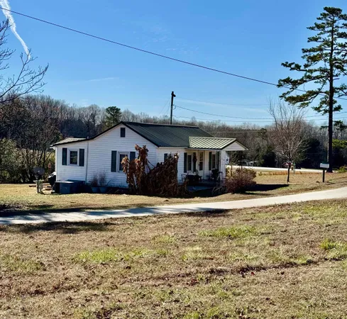 $859,000 | 133 Fleming Hill Road, Jonesville, SC 29353