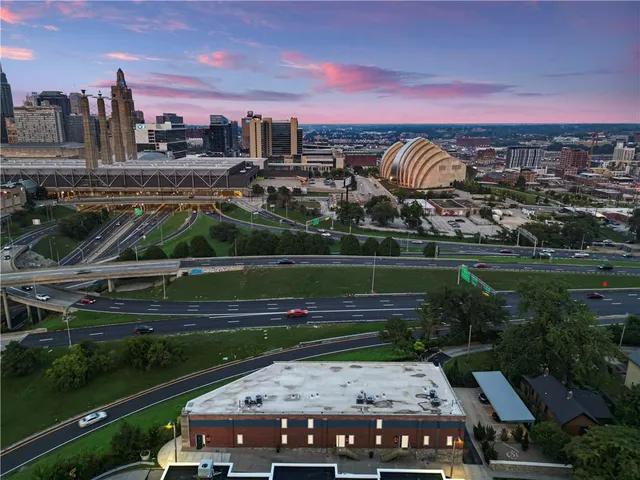 $785,000 | 1605 Jefferson Street, Kansas City, MO 64108