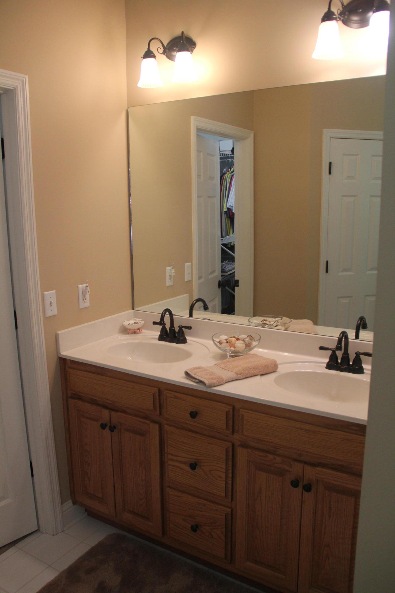 6559 Fairview Road Hixson, TN 37343 - Photo 19 of 36 Master Bath