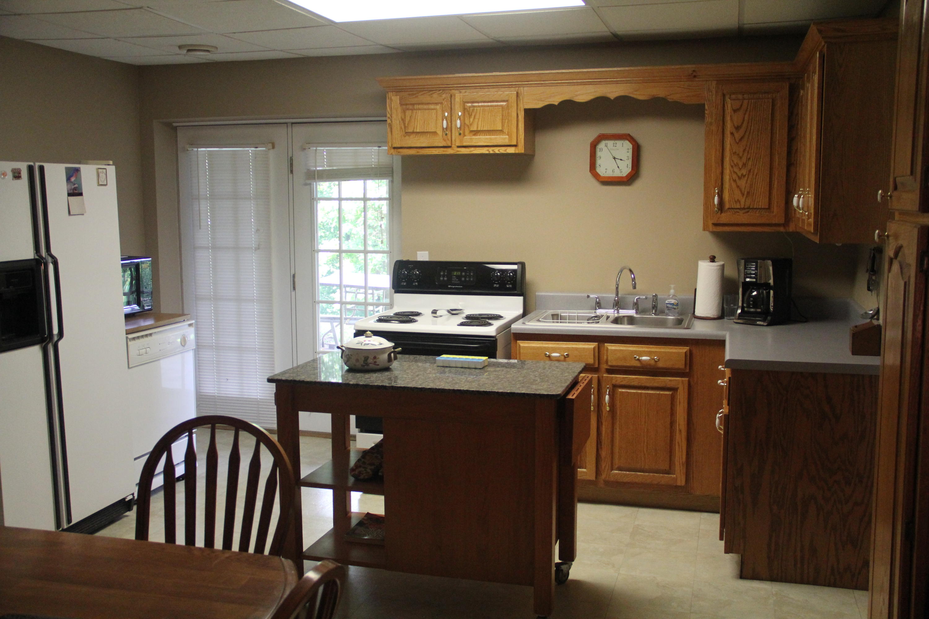 6559 Fairview Road Hixson, TN 37343 - Photo 26 of 36 Basement Kitchen