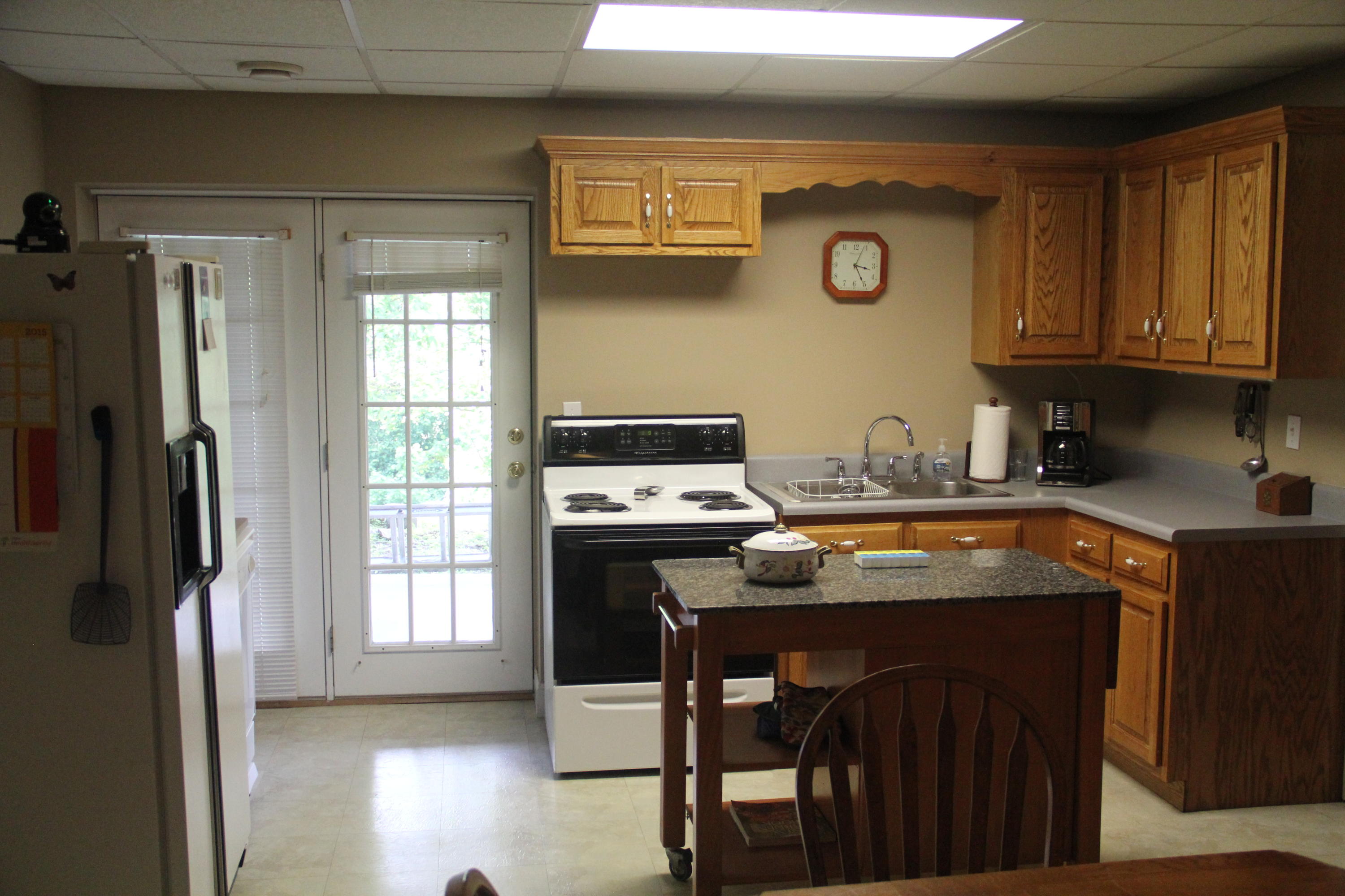 6559 Fairview Road Hixson, TN 37343 - Photo 27 of 36 Basement Kitchen
