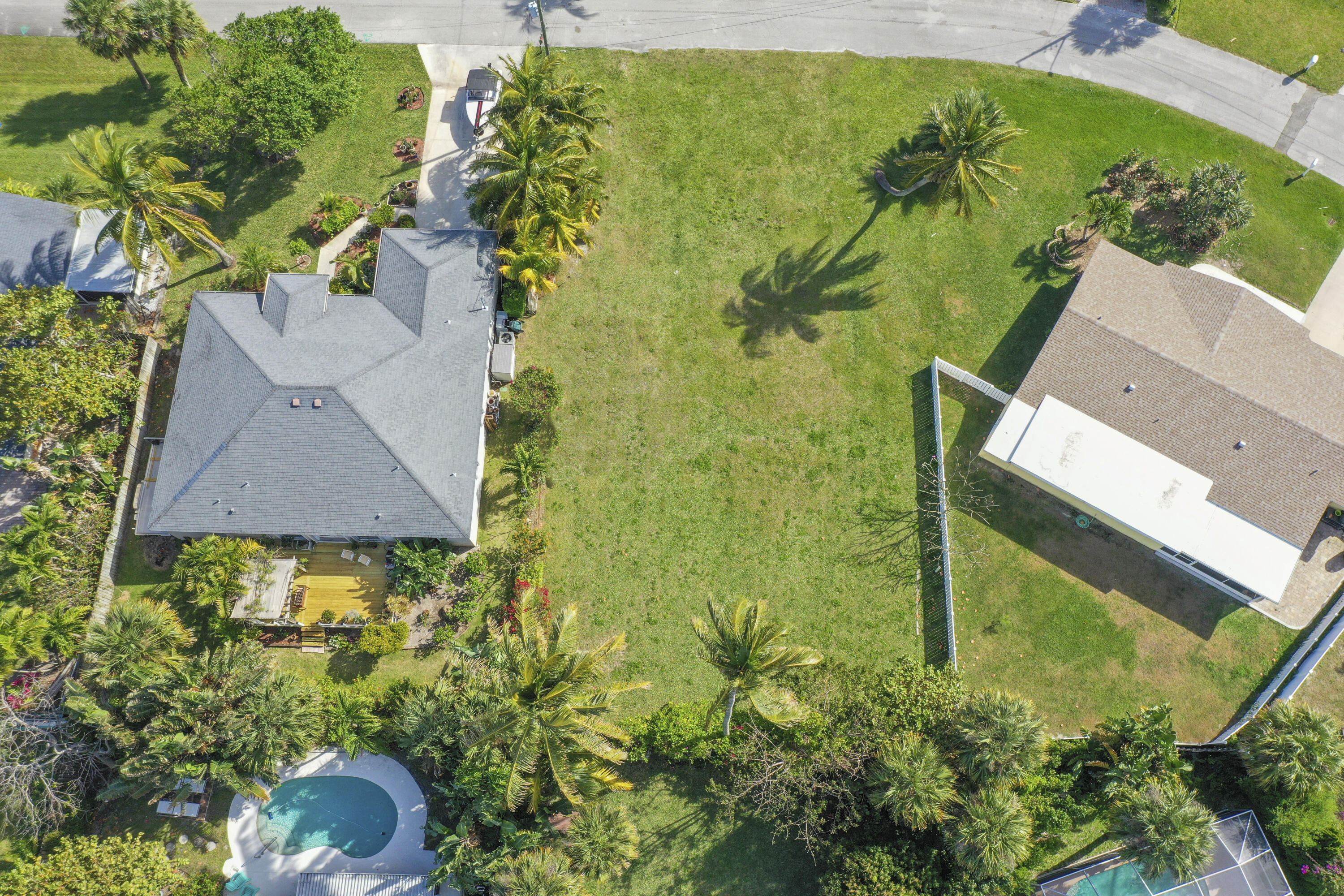 1610 Frances Avenue Fort Pierce, FL 34949 - Photo 3 of 8 Photo Mar 11 2024, 4 17 36 PM