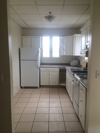 162 Walnut Street Fall River, MA 02720 - Photo 4 of 9 Gallery Image 4