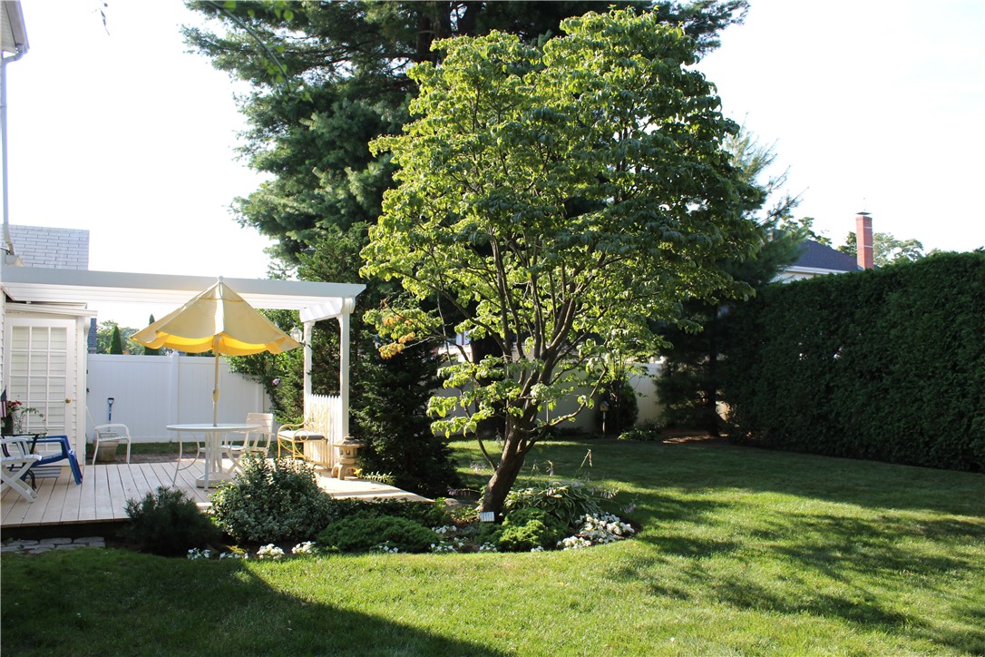15 Fairfield Road Cranston, RI 02910 - Photo 31 of 38 Gallery Image 31