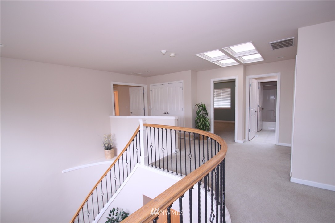1921 Northeast 34th Place Renton, WA 98056 - Photo 20 of 22 Gallery Image 20