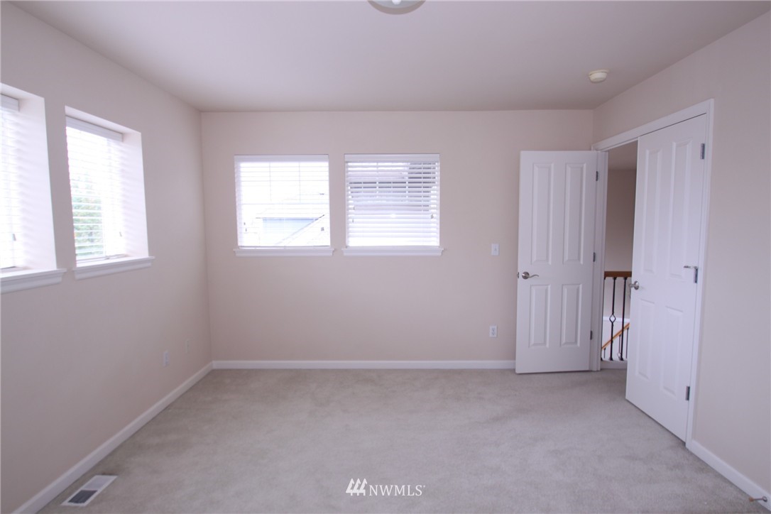 1921 Northeast 34th Place Renton, WA 98056 - Photo 21 of 22 Gallery Image 21