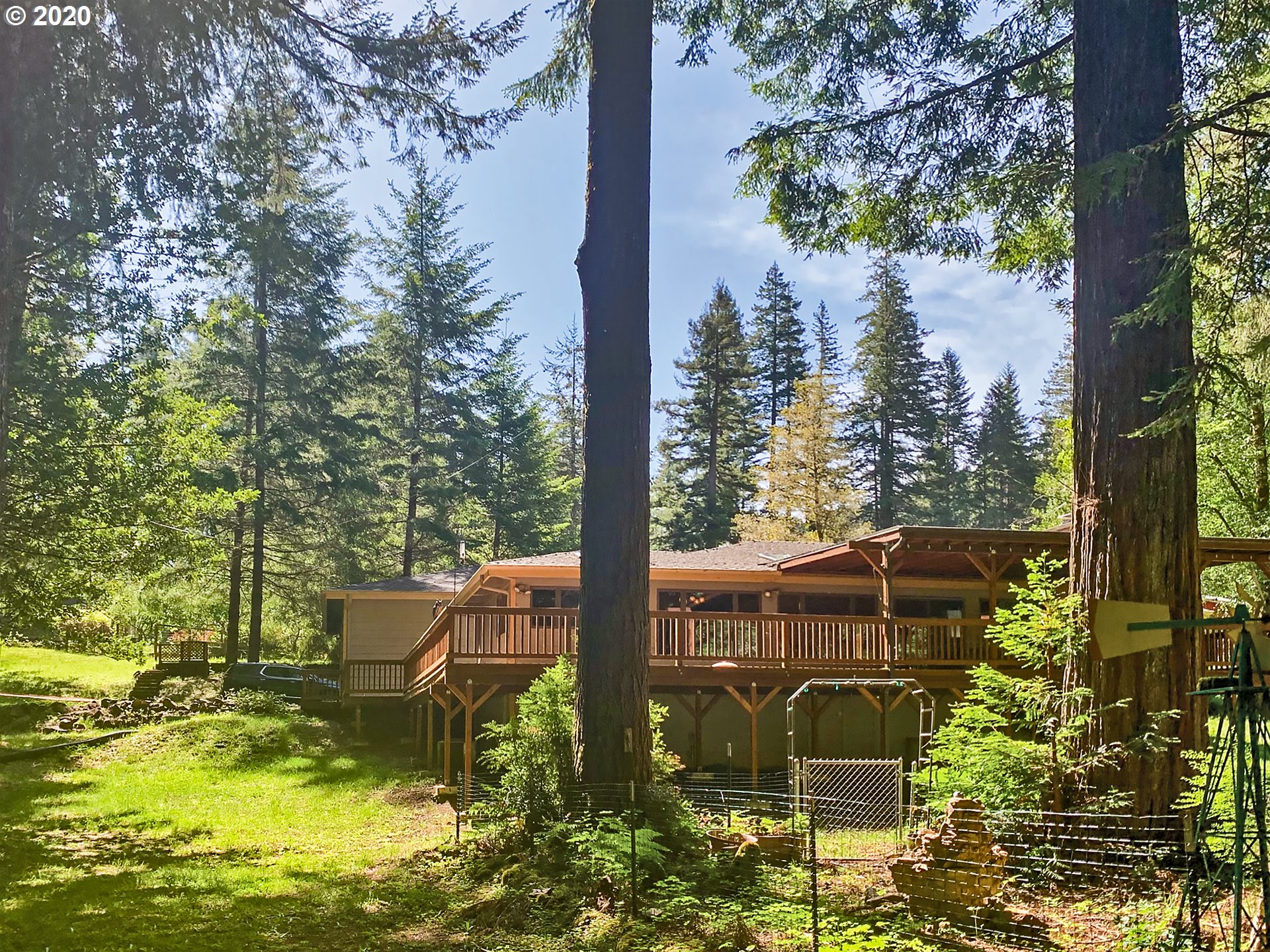 1040 Winchuck River Road Brookings, OR 97415 - Photo 4 of 32