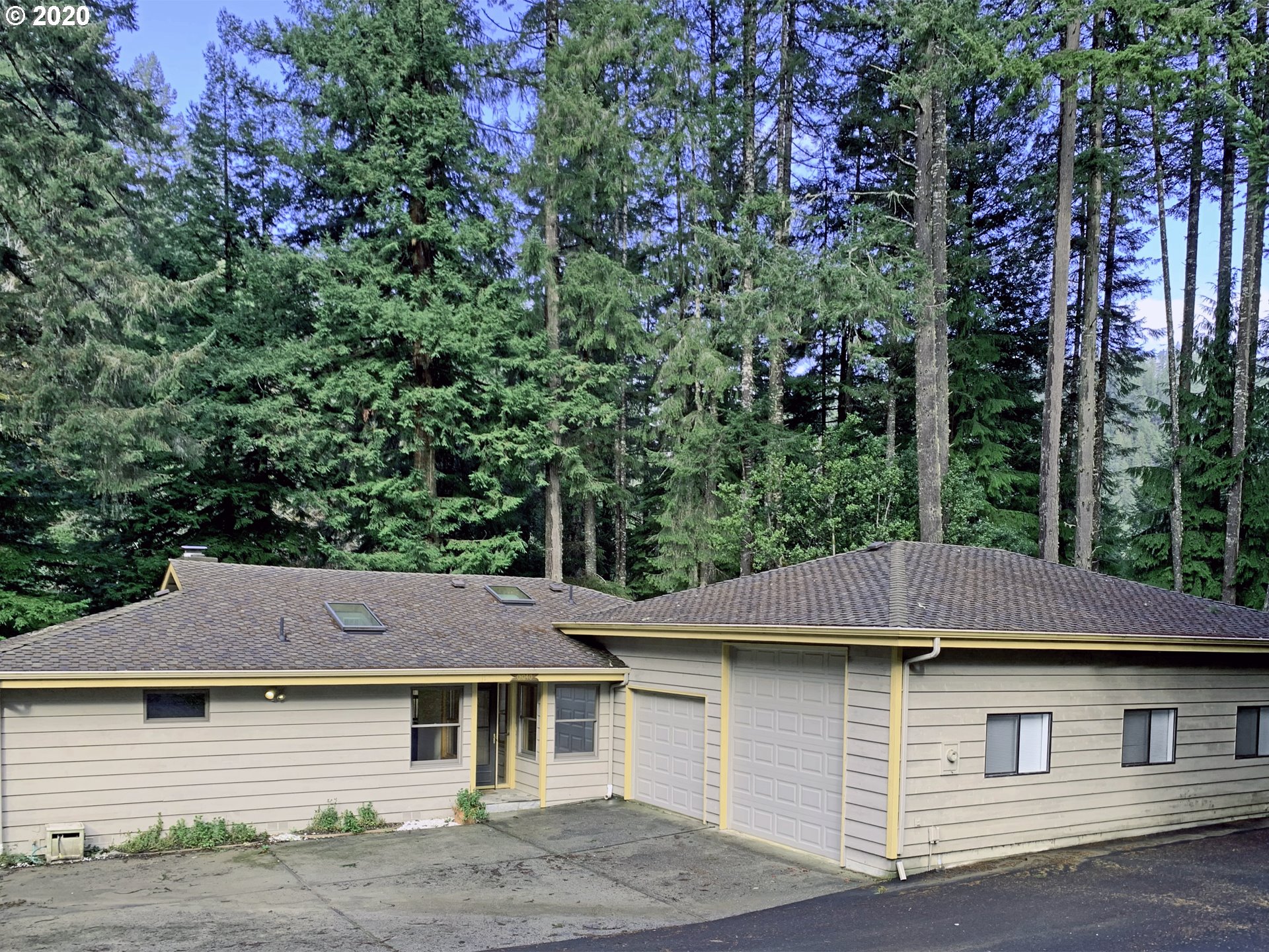 1040 Winchuck River Road Brookings, OR 97415 - Photo 6 of 32